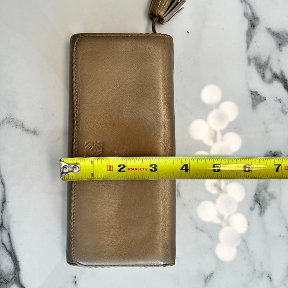 Loewe Anagram Tassel Leather Long Wallet in Light Gold - Picture 13 of 13